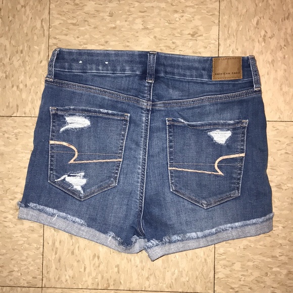 American Eagle Outfitters Ne(x)t Level Curvy Hi-Rise Denim Shortie in Blue sz 6 - Picture 10 of 14